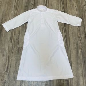 A.M.A Young Boys 36 - M Arabic White Traditional Outfit Collard Great Condition
